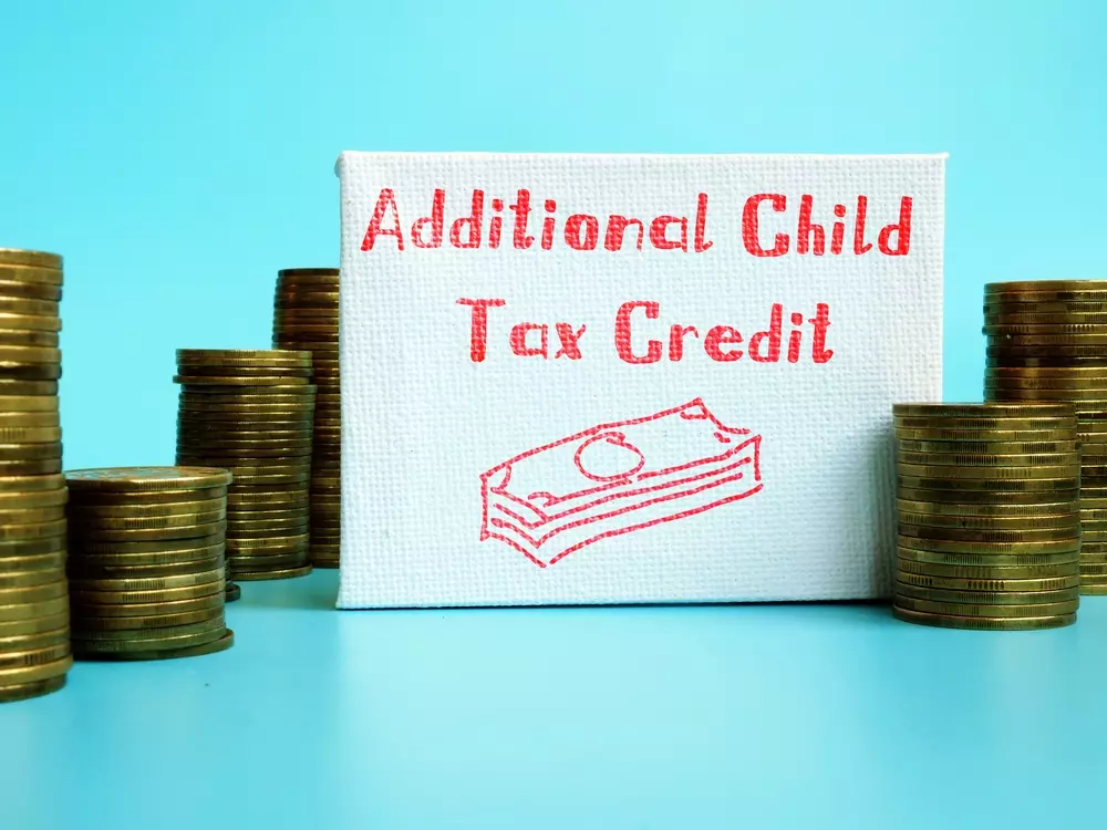 اعتبار مالیاتی اضافی کودک Additional Child Tax Credit