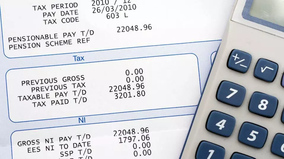 مالیات تامین اجتماعی چگونه محاسبه می شود؟