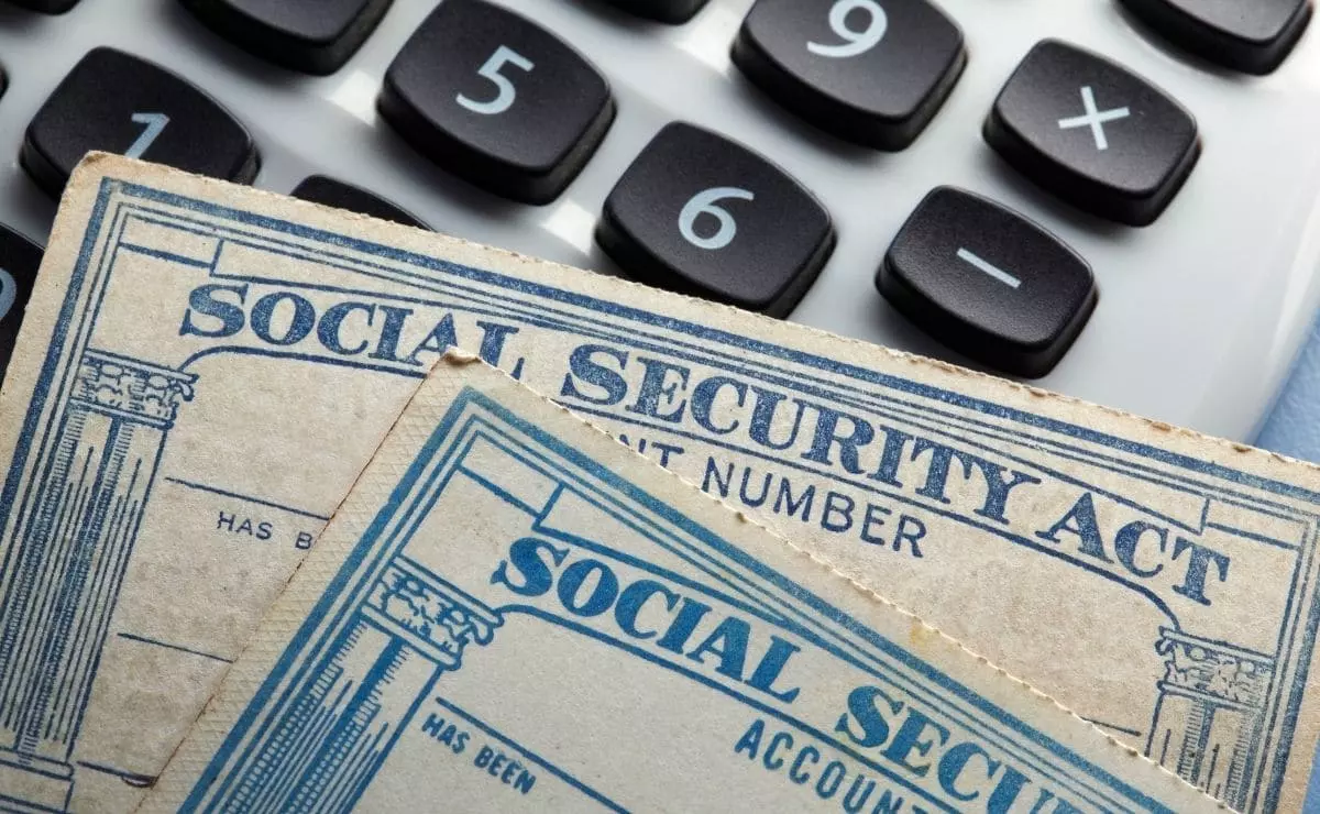 مالیات تامین اجتماعی Social Security Tax