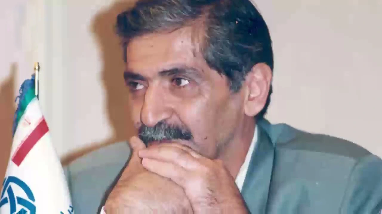 حسین عظیمی آرانی