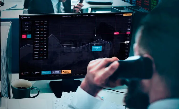 نقد جامع و منصفانه بروکر گرند کاپیتال (Grand Capital)