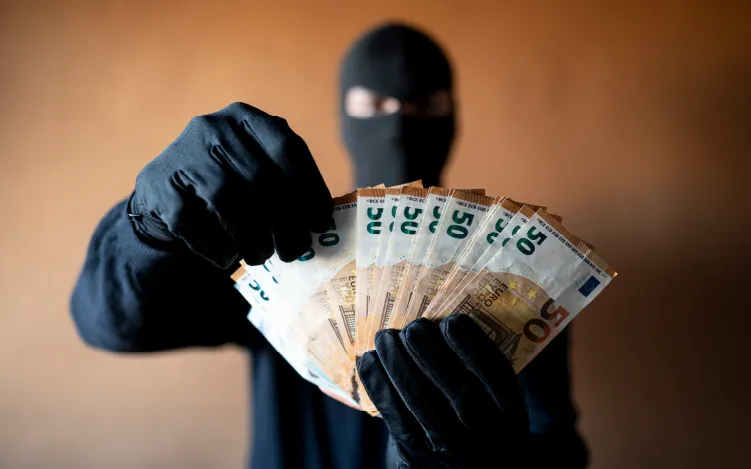 بازی سرقت مسلحانه در اقتصاد