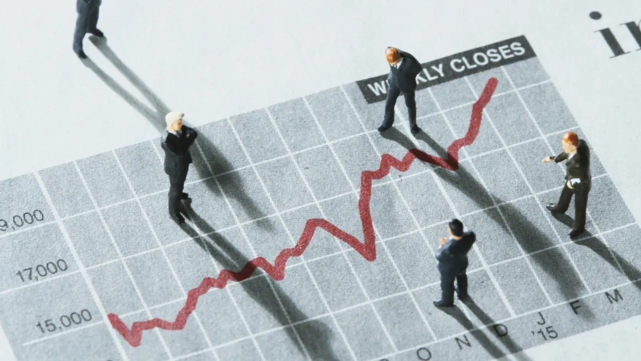 نوسان‌های اقتصادی و نوسان در بازارهای مالی